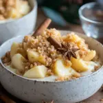 Bratapfel-Crumble auf Zimtcreme